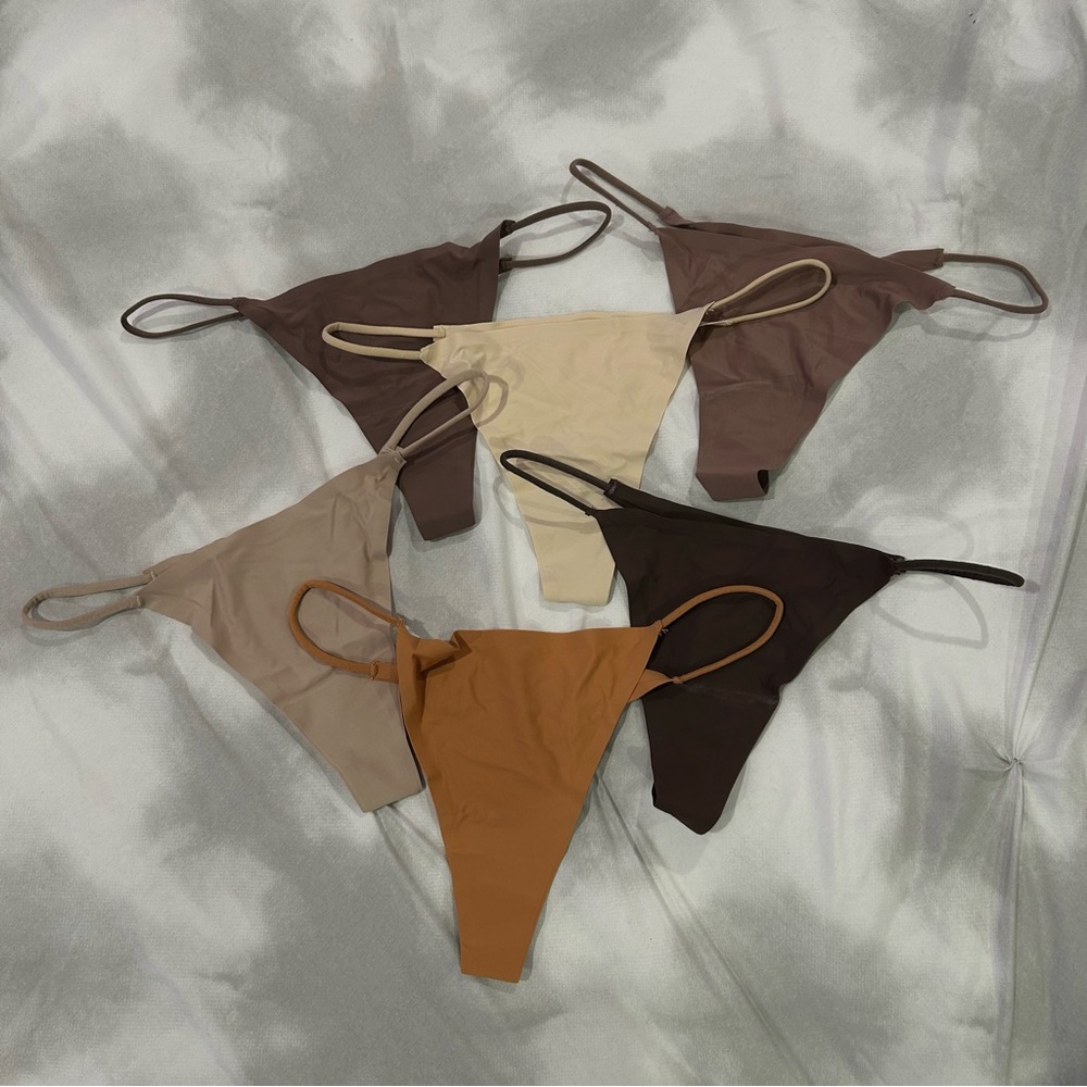 Thongs